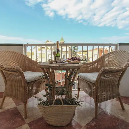 Apartamento Valencia At شقة تورّوكس كوستا
